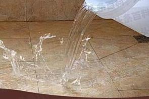 唐河漏水维修 免砸砖防水材料该如何施工